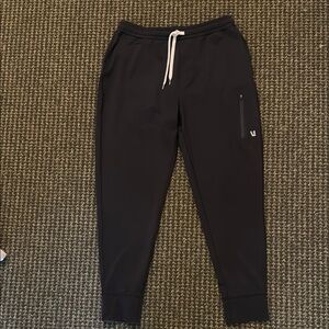 Vuori Black Sweatpants Tapered Fit Elastic Waist